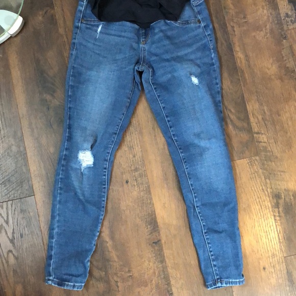Distressed maternity skinny jeans - Picture 4 of 5